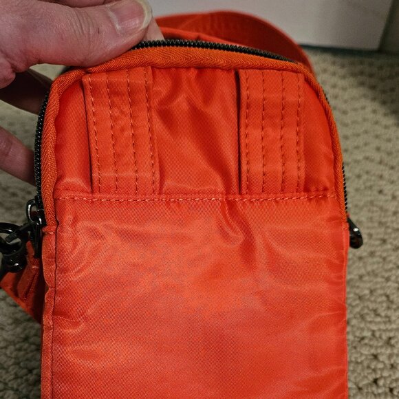 Lug Skeeter Mini SE Convertible Crossbody / Belt Bag in Papaya EUC - Picture 5 of 7